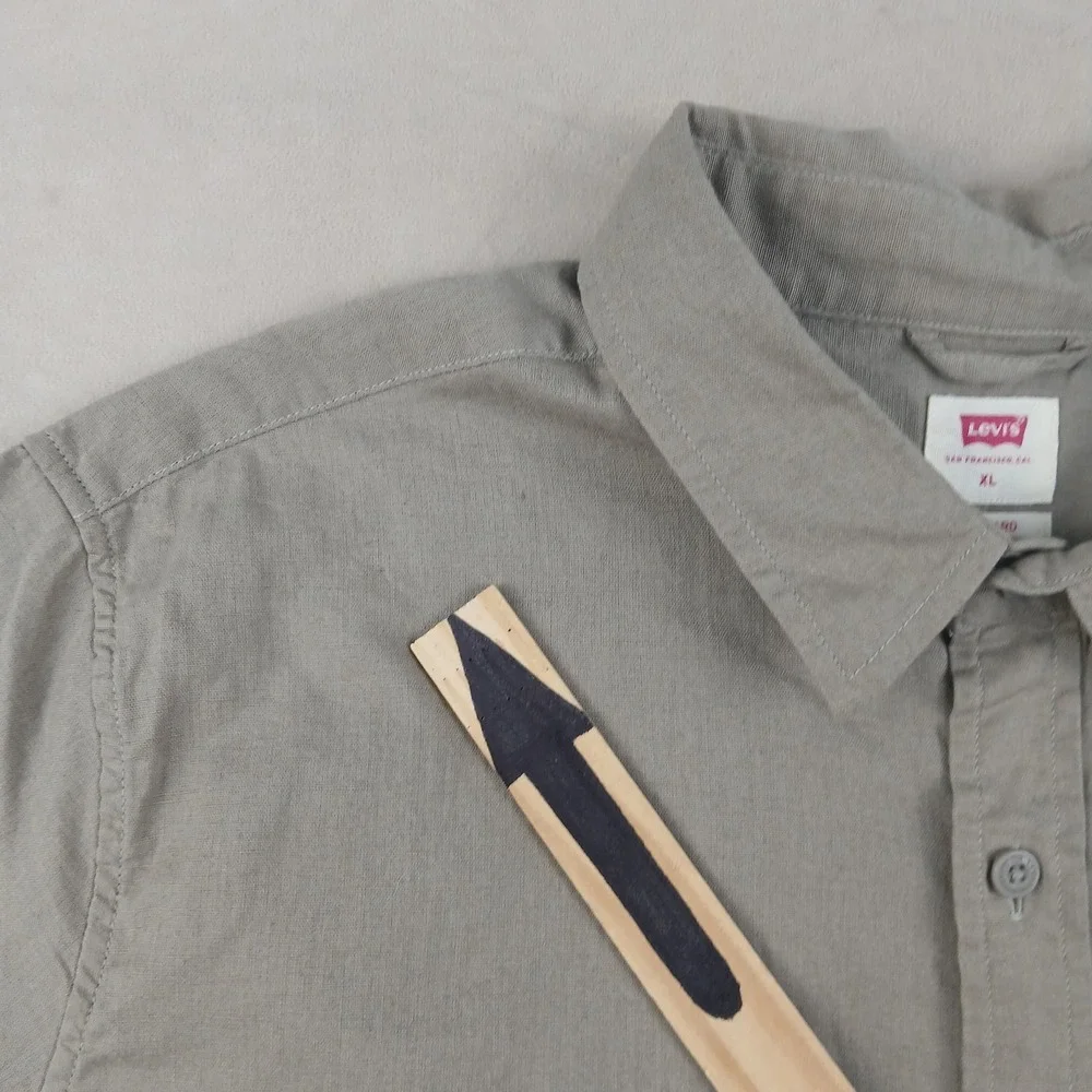 Levis XL Mens Shirt Button Up Short Sleeve Linen Blend‎ FLAW 24x27